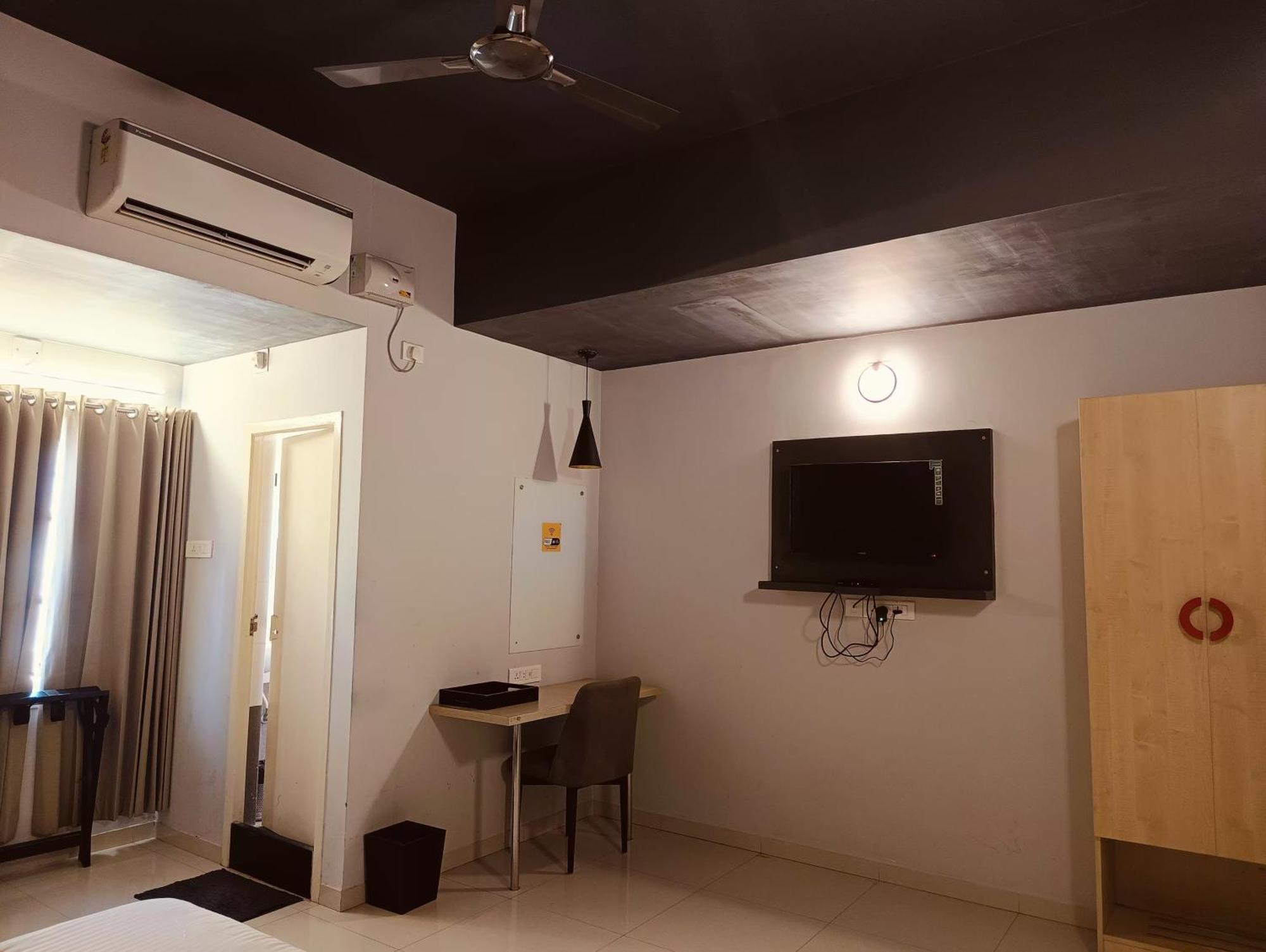 Skyry Residency Tidel Park Hotel Kojambuttúr Kültér fotó